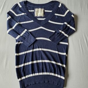 Abercrombie & Fitch Womens medium‎ Striped V Neck Sweater Blue White Knit Top